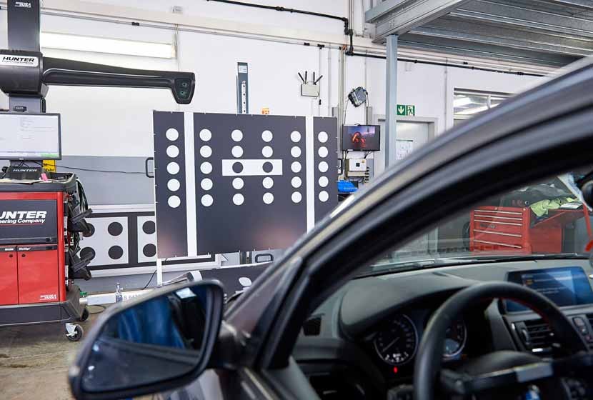 Kalibrierung Fahrzeugassistenzsysteme