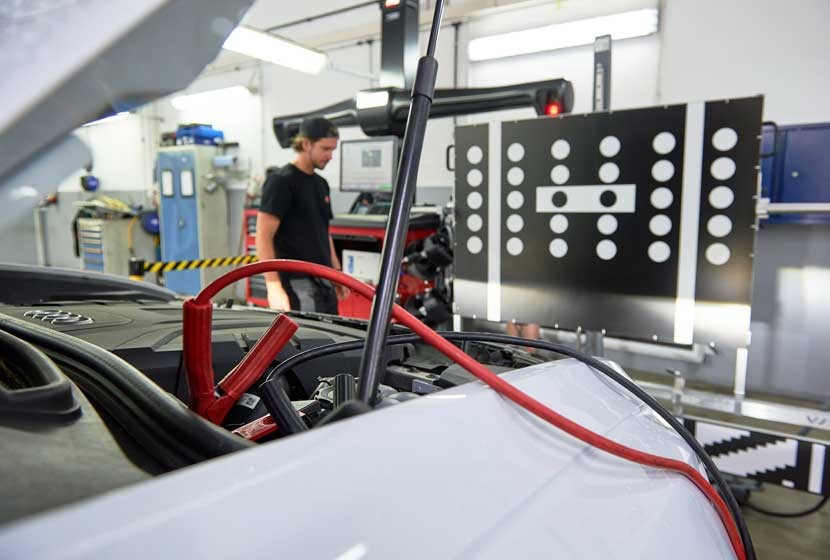 Achsvermessung bei Auto Christian